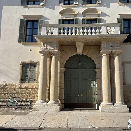 Apartamento Antiche Colonne Verona Exterior foto